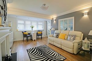 Living Room- click for photo gallery